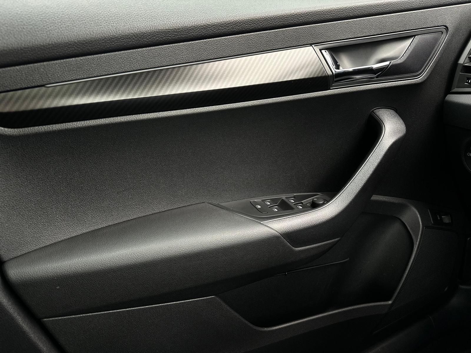 SKODA Karoq 1.5TSI SPORTLINE LED#AHK#PANO#TEMPO#PDC#FH - Image 17