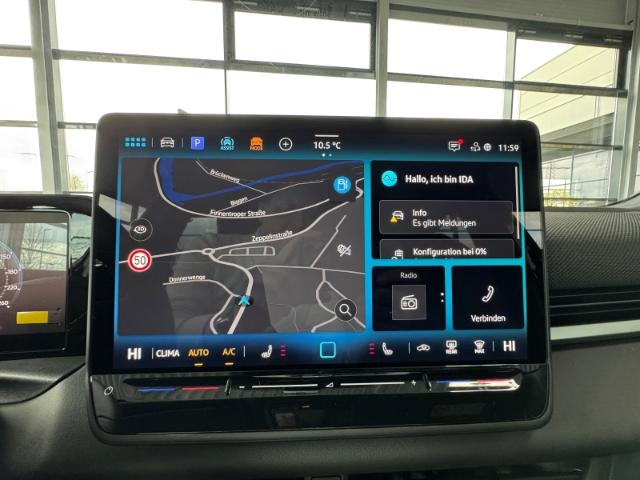 Volkswagen T-Roc 1.5 eTSI R-Line Navi AHK Kamera ACC SitzHZ