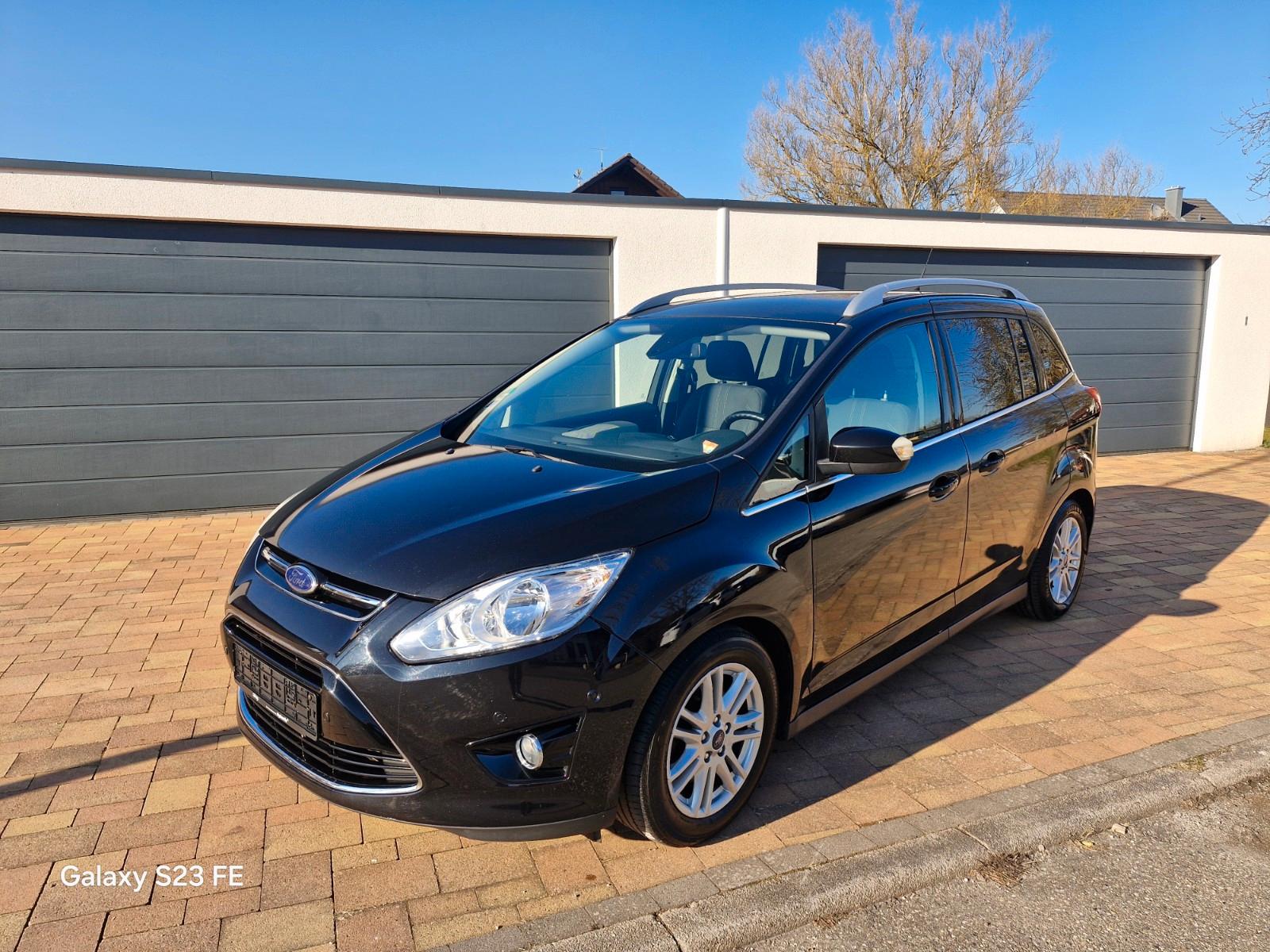 Ford Grand C-Max Titanium.1-Hd,Klima,Temp,PDC,SHZ,KAM