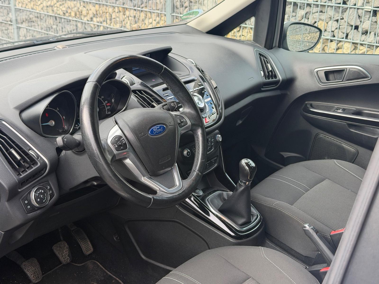Ford B-MAX 2013 — photo 10