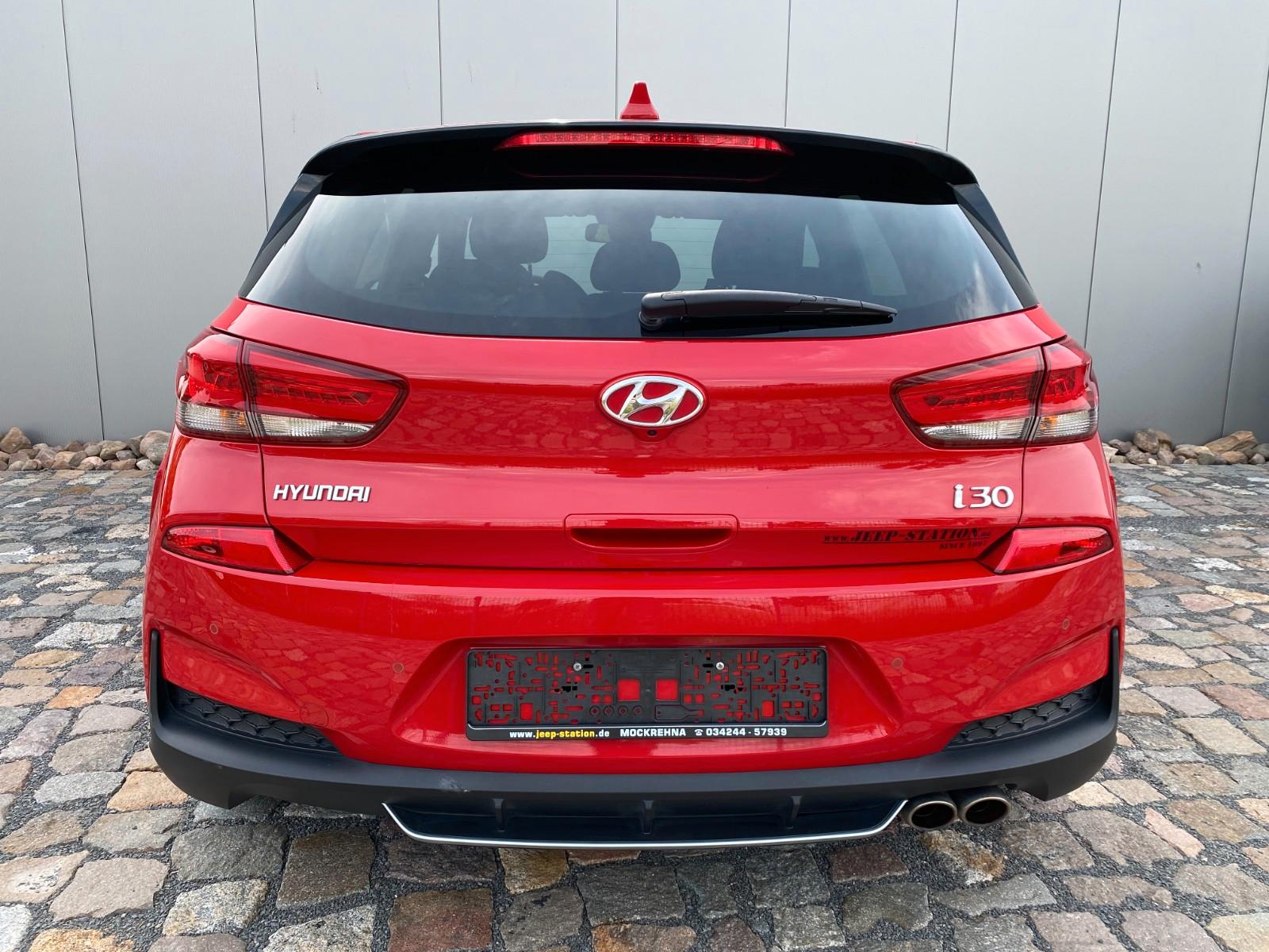 Hyundai i30 N LINE CAR PLAY SITZ-LENKRAD-HZG SCHECKHEFT