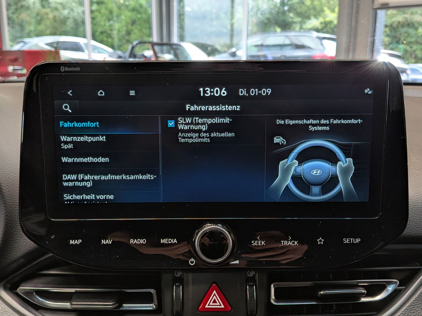 Fahrzeugabbildung Hyundai i30 1.5 N-Line LED*CARPLAY*CAM*PANO*KEYLESS*18"