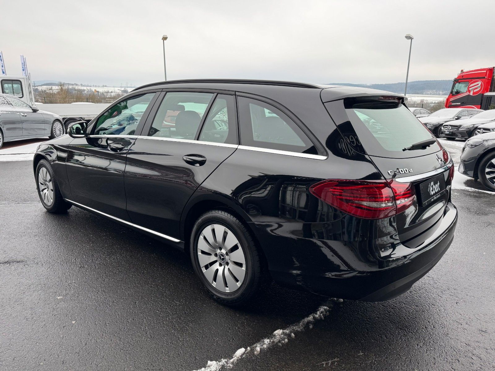 Fahrzeugabbildung Mercedes-Benz C 200d T LED+EasyPack+CarPlay+SHZ+Navi+