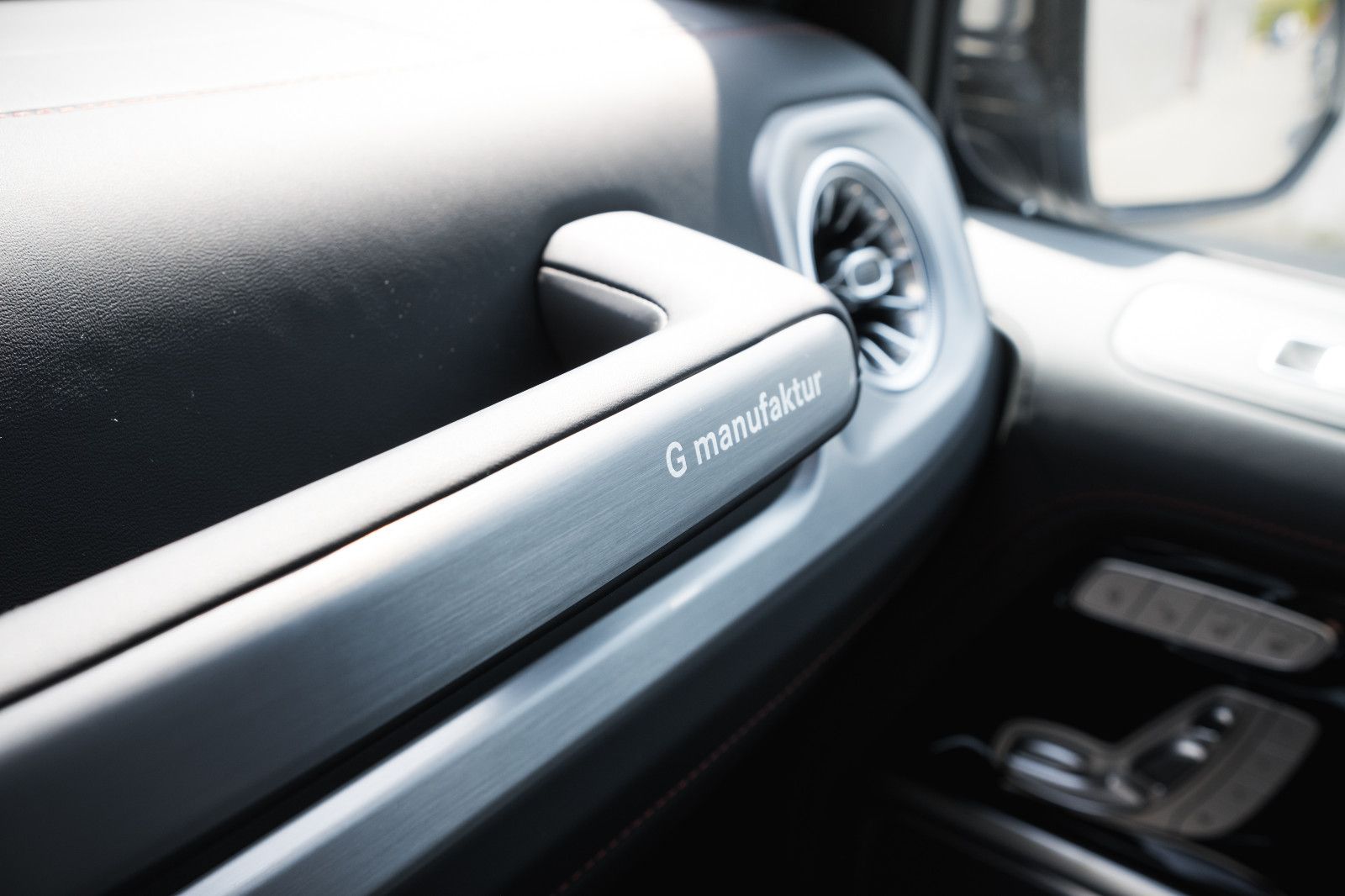 Fahrzeugabbildung Mercedes-Benz G 500-Superior-Night-P. I&II-STHZ.-Technik-Paket