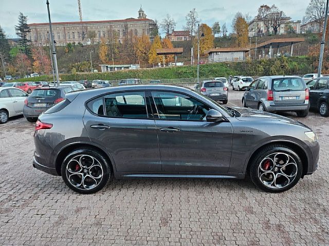 Alfa Romeo Stelvio Alfa Romeo Stelvio VELOCE PRO