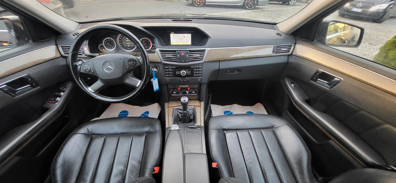 Mercedes-Benz E220 2010 — photo 7