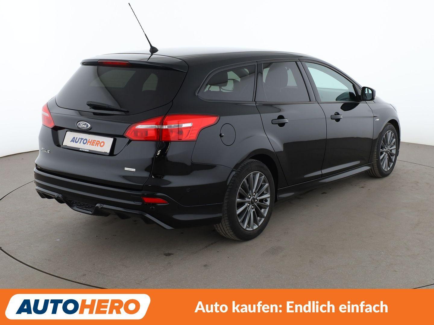 Ford Focus 1.0 EcoBoost ST-Line*TEMPO*PLA*PDC*SHZ*LHZ