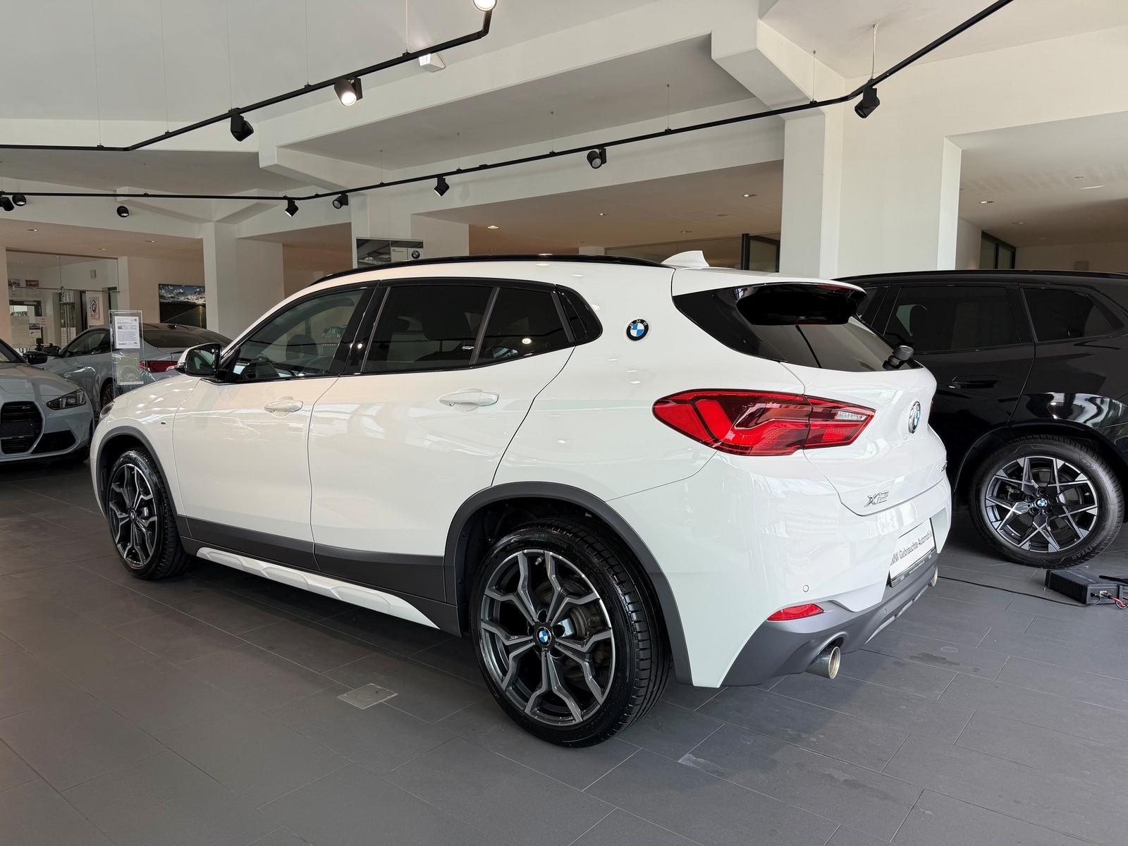 BMW X2 sDrive20i M Sport X Head-Up HK HiFi DAB LED