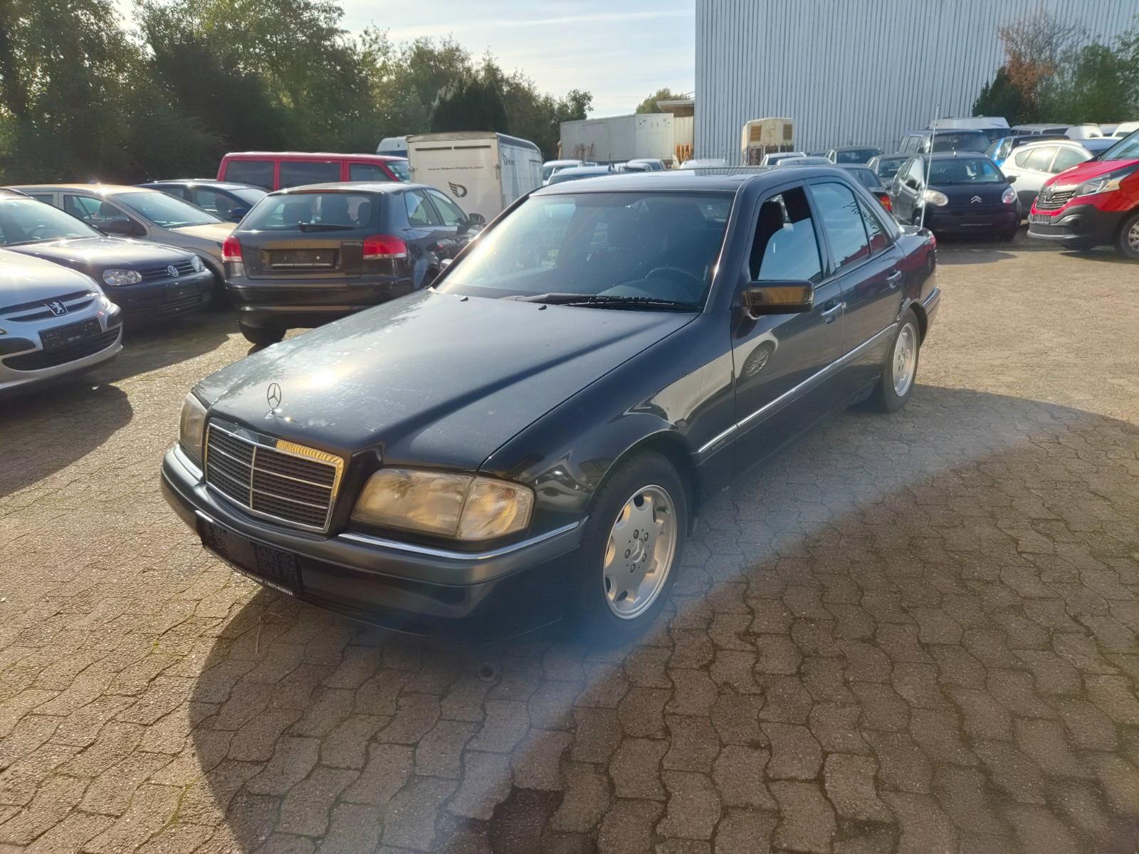 Mercedes-Benz C 180