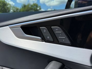 Audi A4 Avant 45quat. S line+LED+PaDach+Sthzg+AHK+B&O