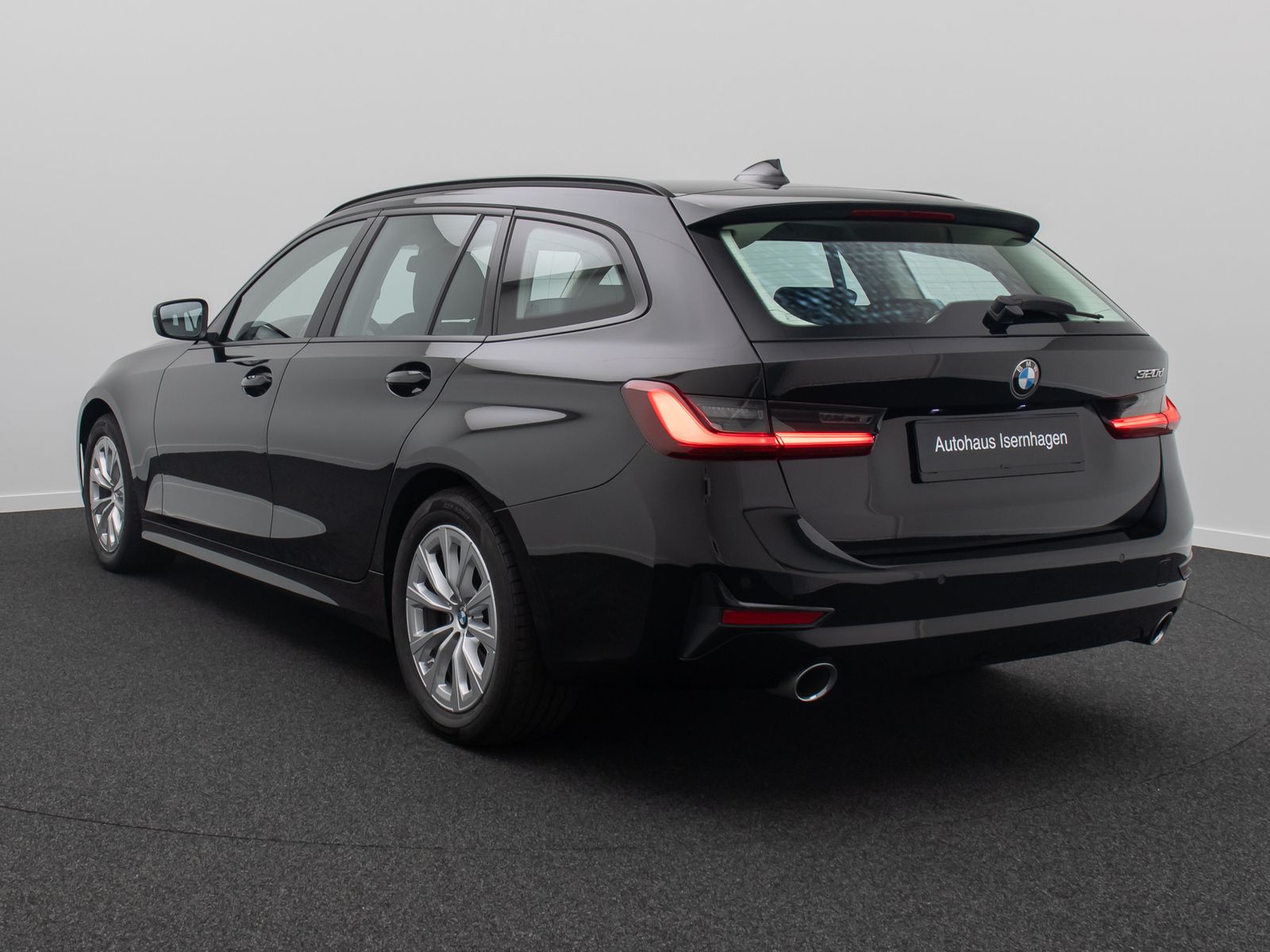 Fahrzeugabbildung BMW 320d DAB HiFi PDC Alarm Sport Geschwindigkeitsre