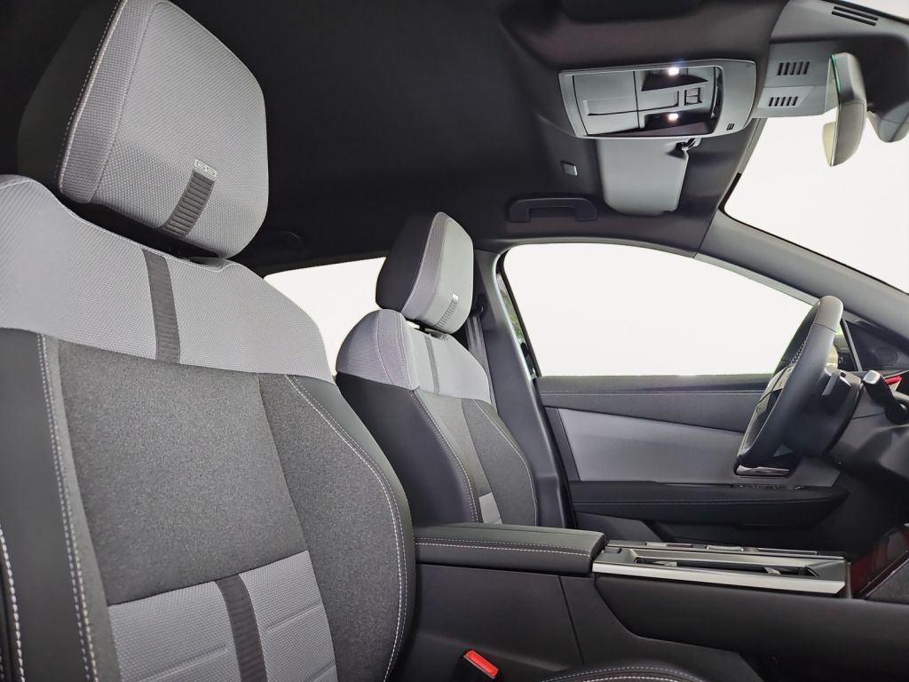 Fahrzeugabbildung Opel Grandland 1.2 DI Hybrid 48 V AT GS
