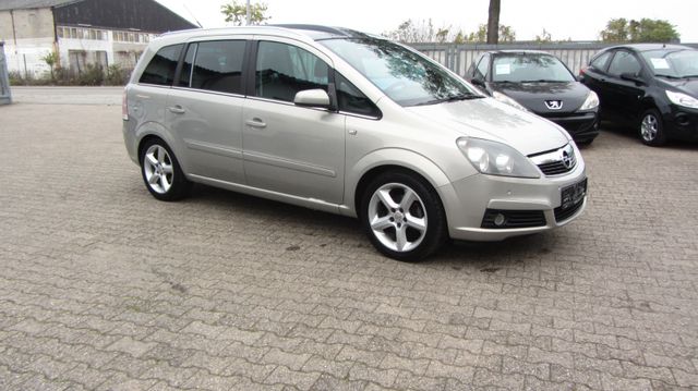 Opel Zafira COSMO/KLIMA/PDC/AHK/NAVI/EU4/7SITZER/