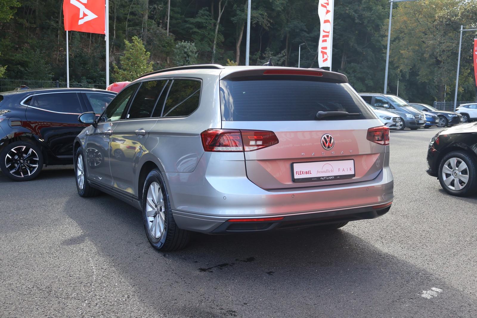 Volkswagen Passat 1.5 TSI LED Tempomat Klimaaut., миниатюра 3
