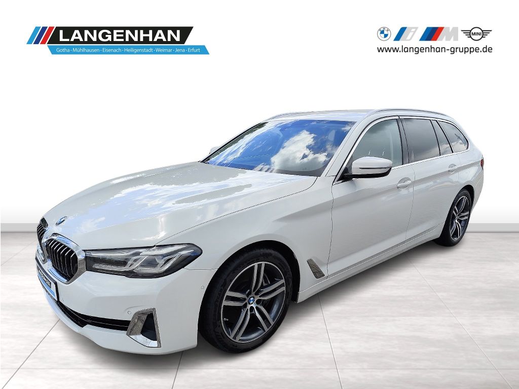 2021 BMW 530