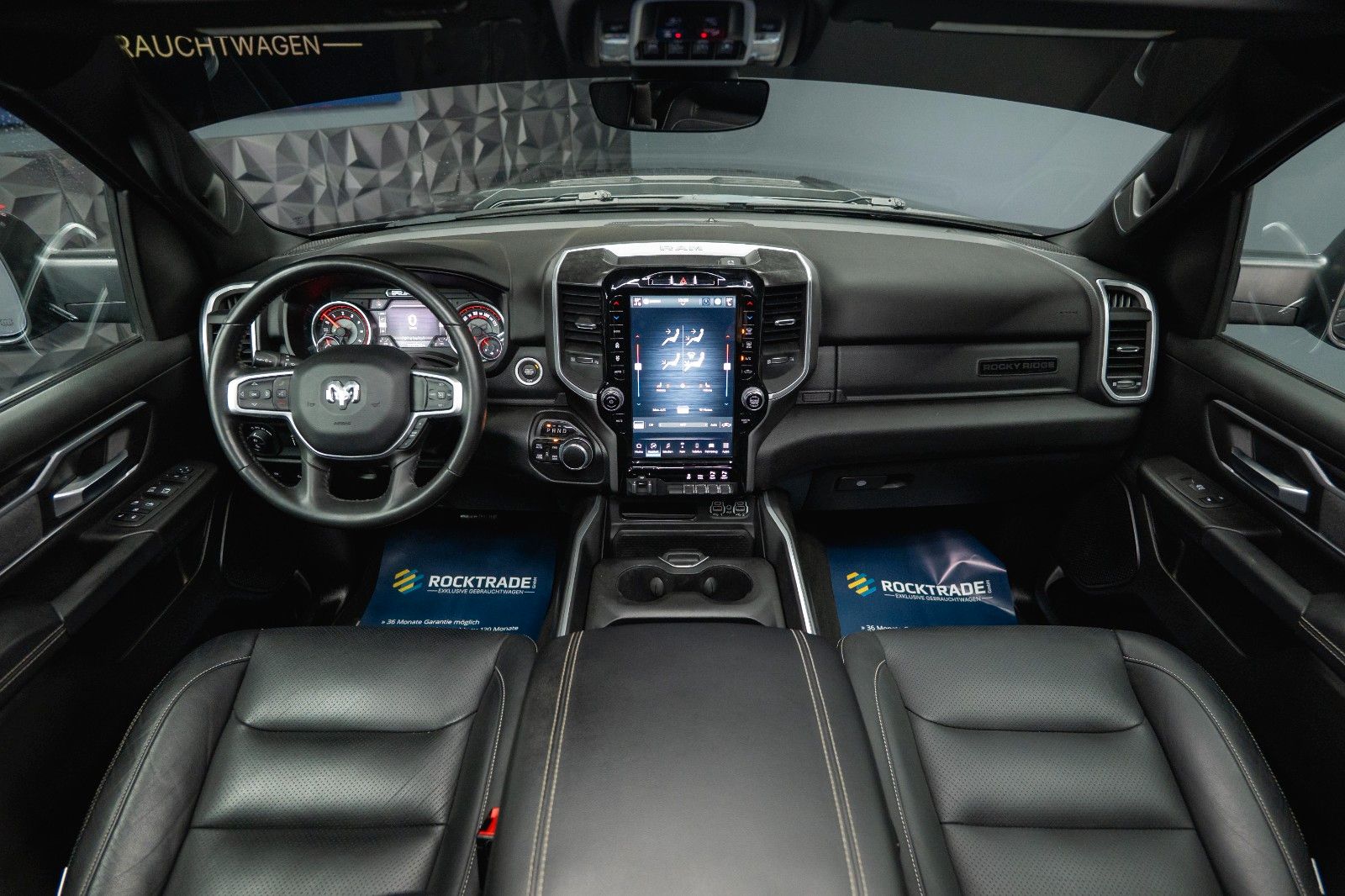 Fahrzeugabbildung Dodge RAM 5.7 V8 HEMI 4x4 ROCKY RIDGE OFFROAD Pano 19%