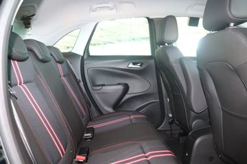 Fotografie des Opel Crossland (X) Crossland 1.2 GS Line