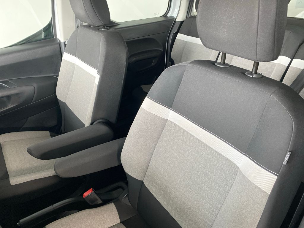 Fahrzeugabbildung Citroën Berlingo M Benzin 110 FEEL *PDC*Klima*Bluetooth*