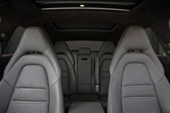 PORSCHE Panamera Turbo S E-Hybrid Sport Turismo - VOLL