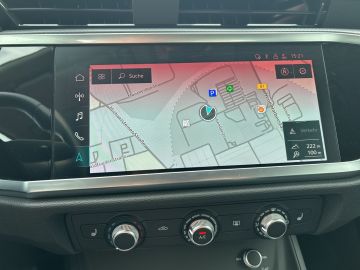 Audi Q3 - 10