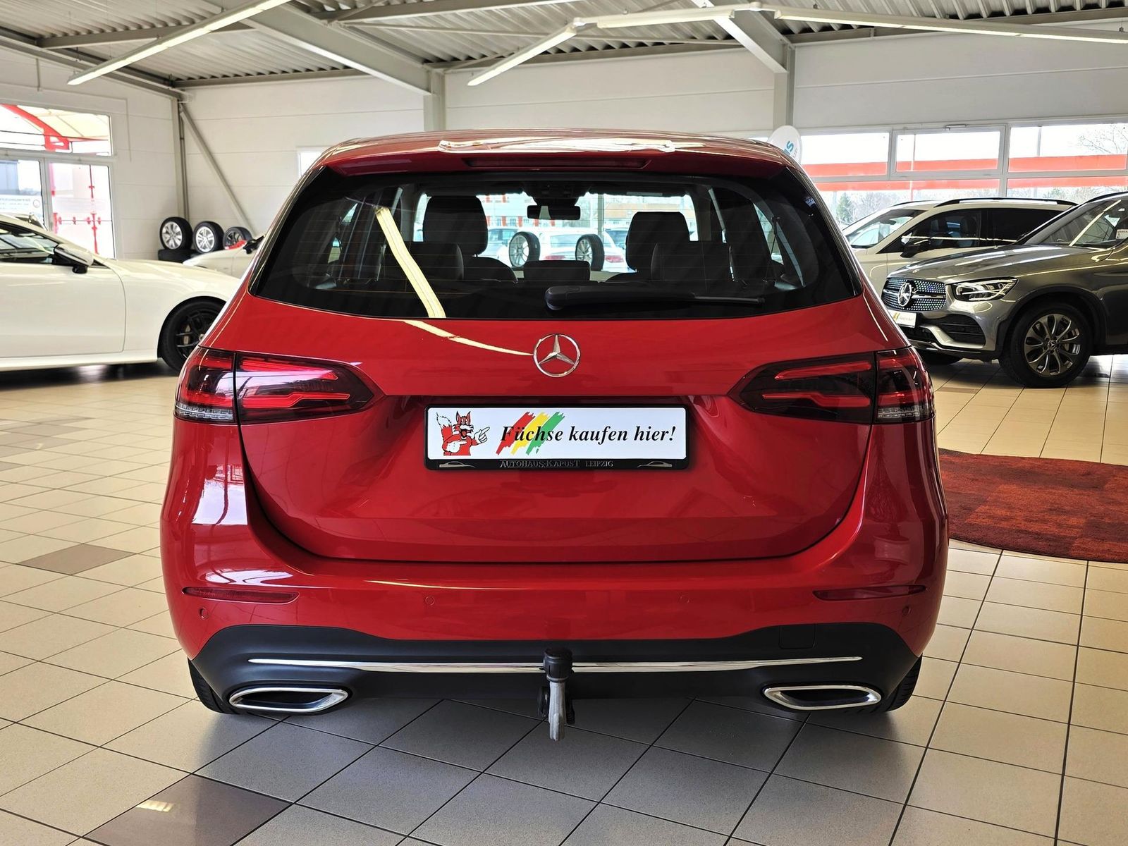 Fahrzeugabbildung Mercedes-Benz B250 Autom. /LED/Navi/StandHz/Park-As/Ahk