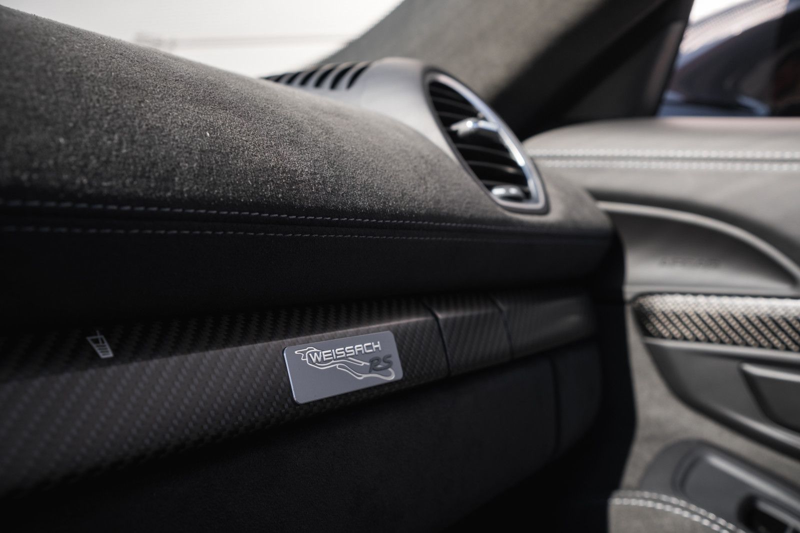 Fahrzeugabbildung Porsche 718 Spyder RS-Weissach-Lift-BOSE-Kam.-90Ltr.-LED