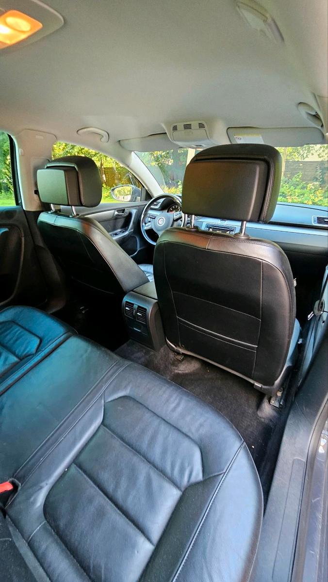 Volkswagen Passat 2012 — photo 10