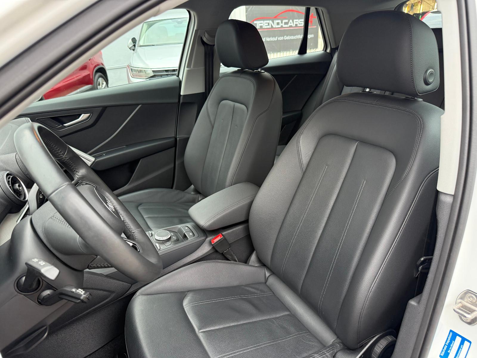Audi Q2 35 TFSI*AHK*Tempomat*Leder*Navi*