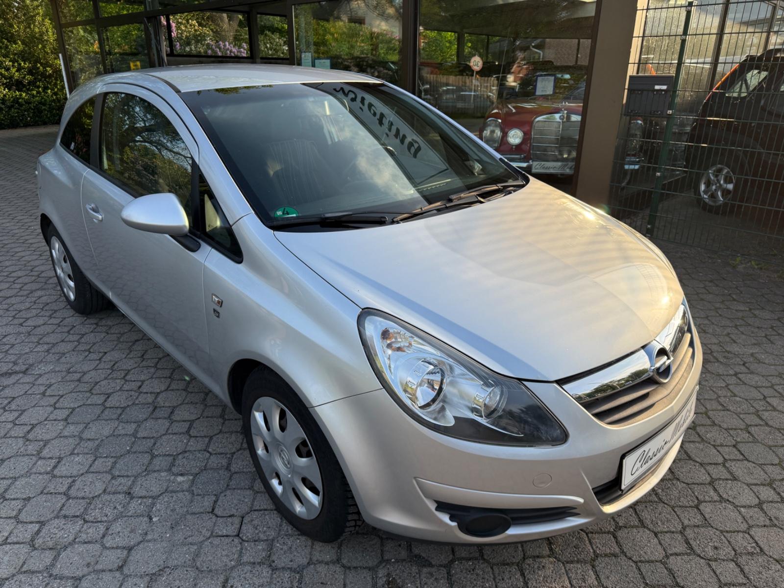 Opel Corsa D 1.2 Edition 111 Jahre