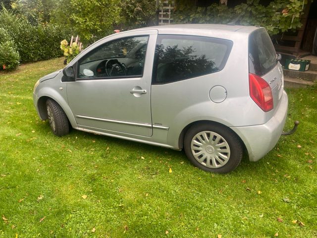 Citroën Citroen C2 Diesel 1,4HDI Tüv bis 11/25 auf...