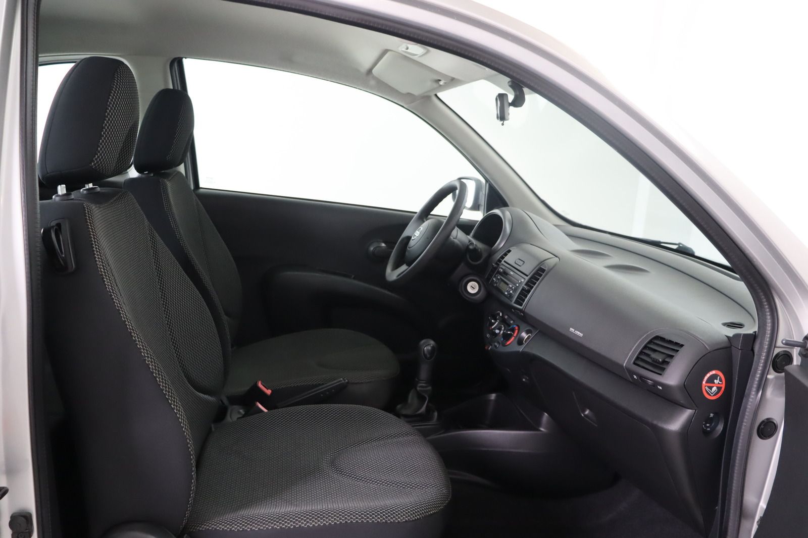Fahrzeugabbildung Nissan Micra 1.2 * HU/AU bis 11.2026 * Klima