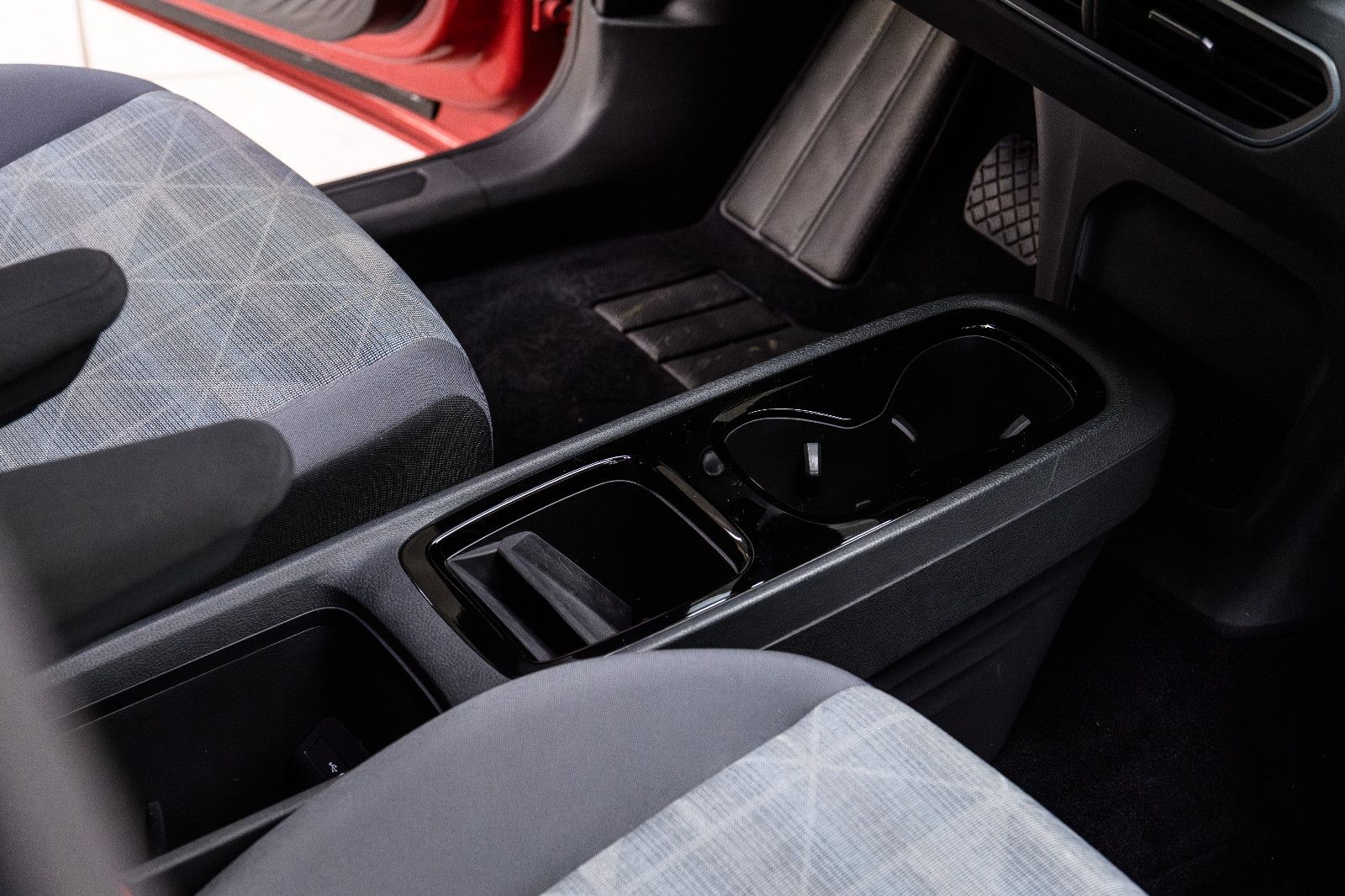 Fahrzeugabbildung Volkswagen ID.3 Pro LED+NAVI+KEYLESS+360°KAM+TRAVEL+62 kW/h