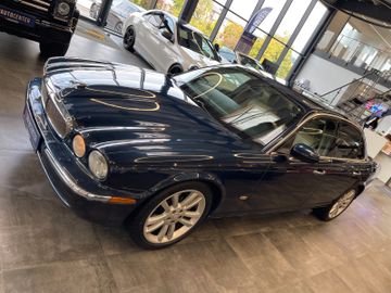 Jaguar XJ 2.7 D XJ6 Sovereign *Klima*Navi*PDC*Bluetooth