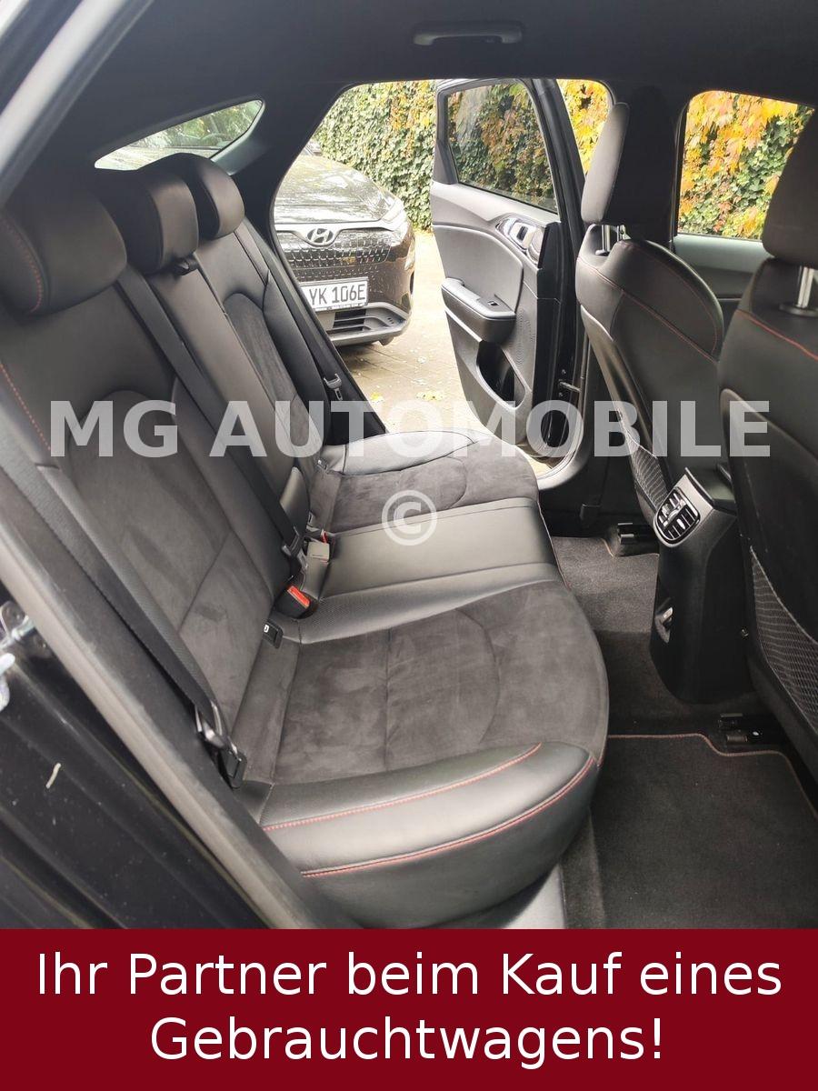 Kia ProCeed 1.6 T-GDI DCT7 OPF GT Coupe ACC LED