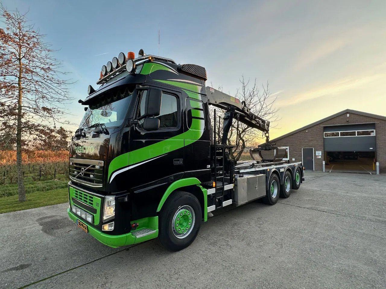 Volvo FH 540 8X4 / NL TRUCK / EURO5 / CRANE+ROTATOR+HO