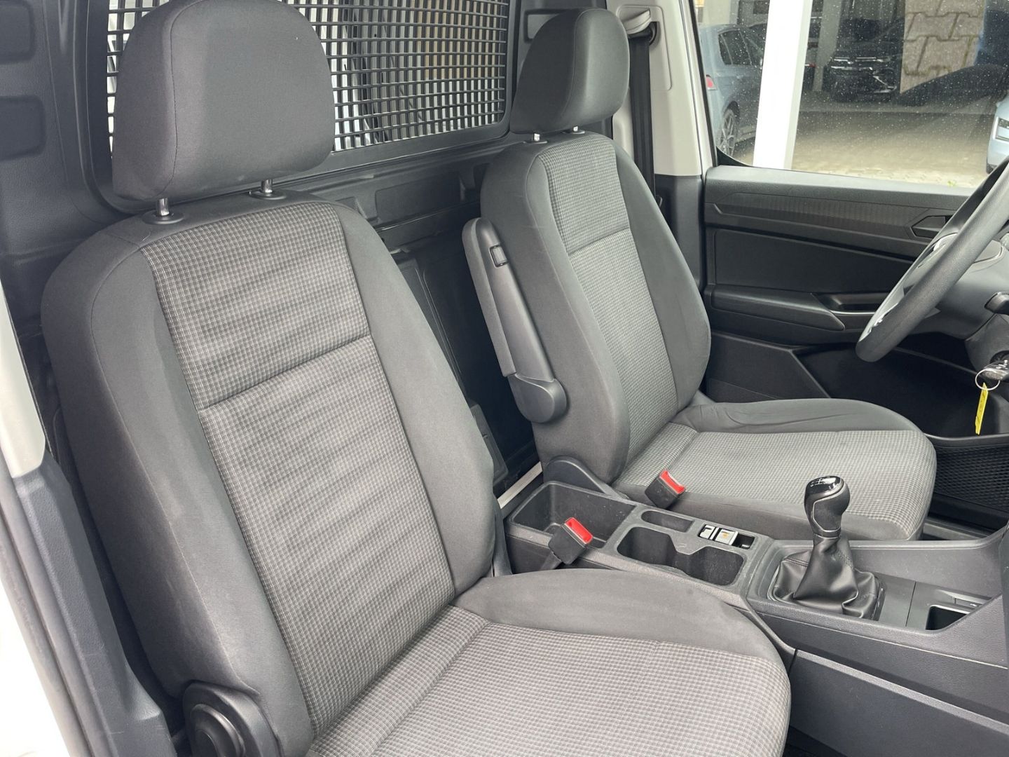 Caddy Cargo 1.5 TSI EcoProfi AHK/Navi/PDC/Climat