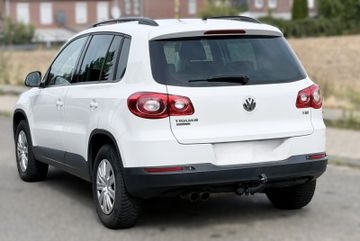 Volkswagen Tiguan - 9