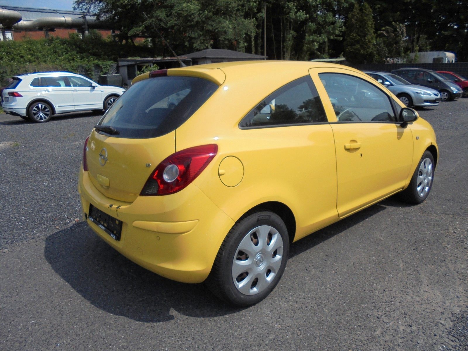 Fahrzeugabbildung Opel Corsa D 1.2 Edition Klima/Parktronik/