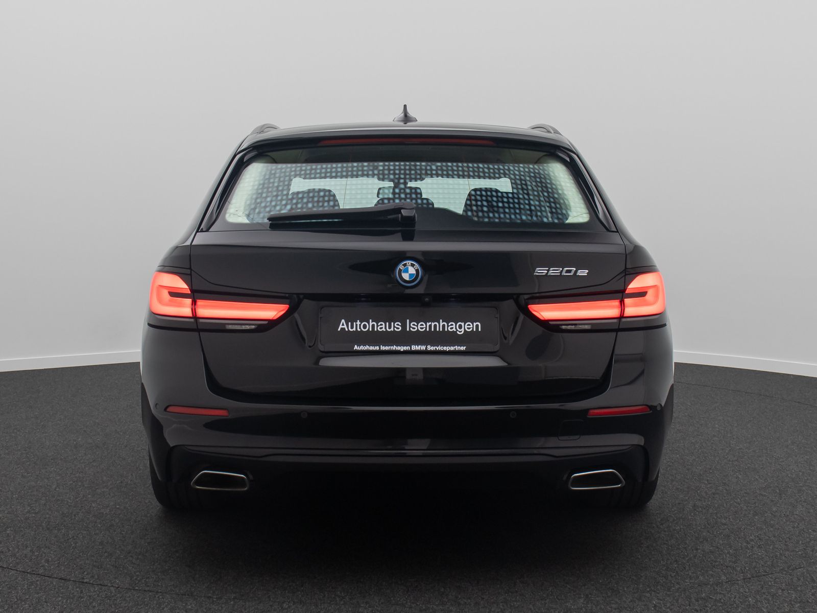 Fahrzeugabbildung BMW 520e GeschwindigReg DAB Kamera CockpitPro Alarm