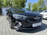 Opel Insignia B Sports Tourer GSi 4x4/Headup/Pano/ - Opel Insignia Gsi mit Diesel-Antrieb