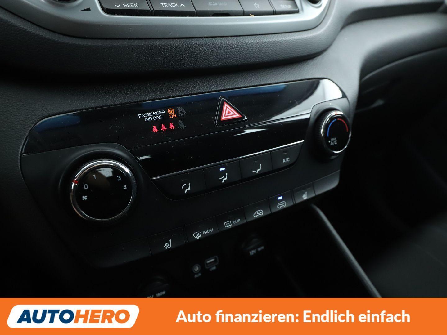 Hyundai Tucson 1.6 Classic blue 2WD *NAVI*TEMPO*CAM*PDC*