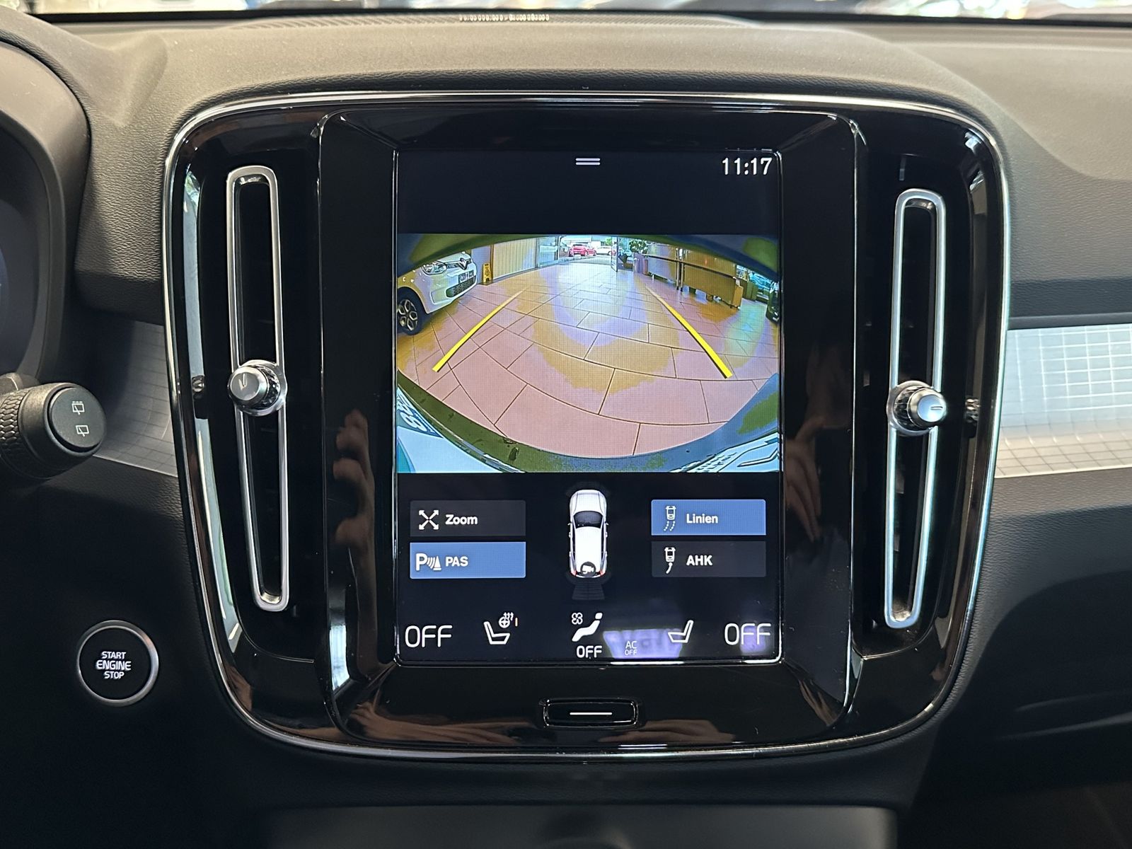 Volvo XC40 Inscription Plug-In ACC AHK Harman K CAM foto 17
