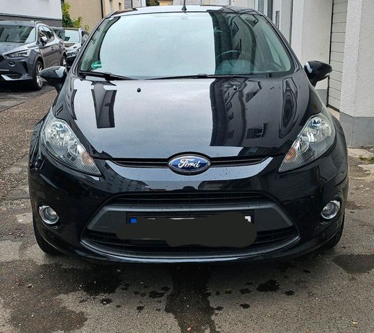 Ford Fiesta JA8 5 Türer Klima 1.2 82PS Ben...