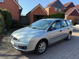 Ford Focus 1.6 Turnier, Klima, Tempomat, A... - Ford Focus aus 2005: Turnier