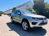 Volkswagen Touareg 3.0 V6 TDI SCR Tiptr. Terrain Tech - - VW Touareg Gebrauchtwagen in Köln