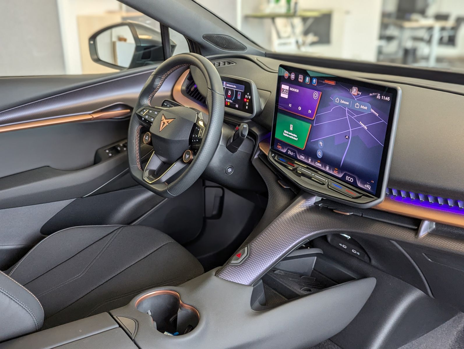 CUPRA Tavascan 210 kW Endura Drive-Pack 82kwh Navi-15" - Image 11