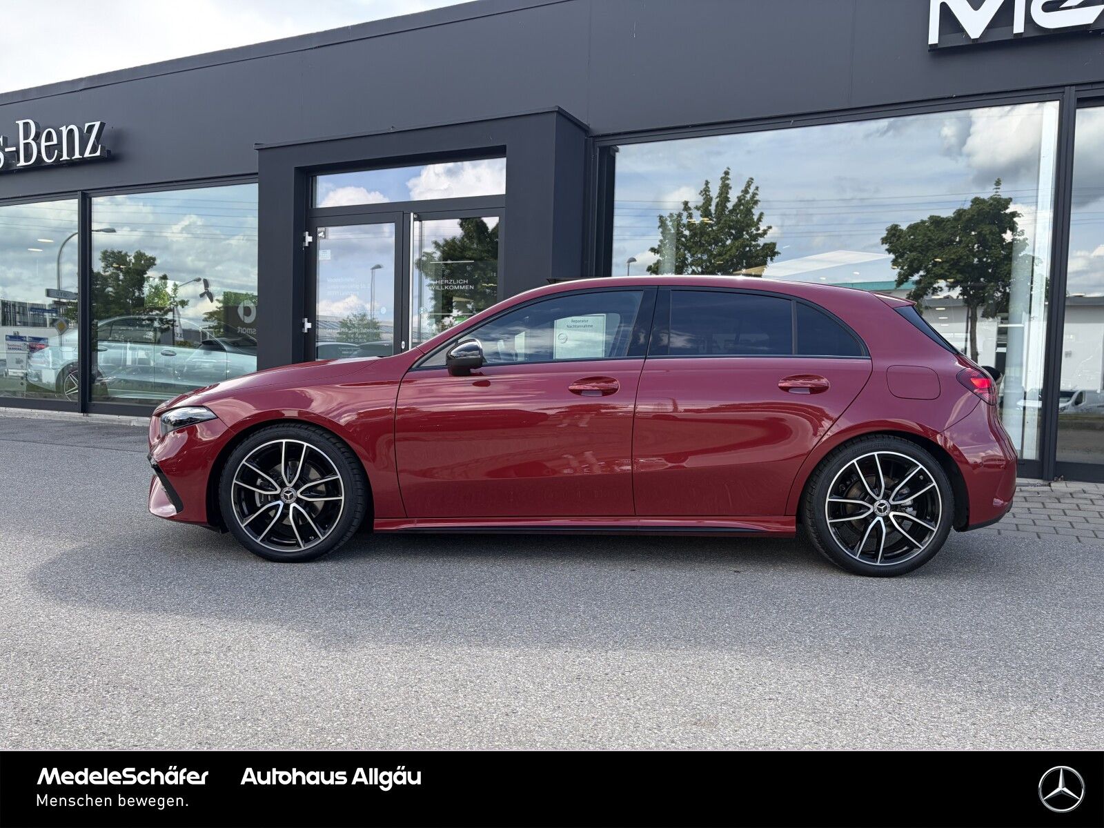 Mercedes-Benz A 180 AMG Night SpecialEdit 19'' LED Sound Kam imagem 2