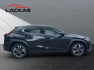 Lexus UX - 6