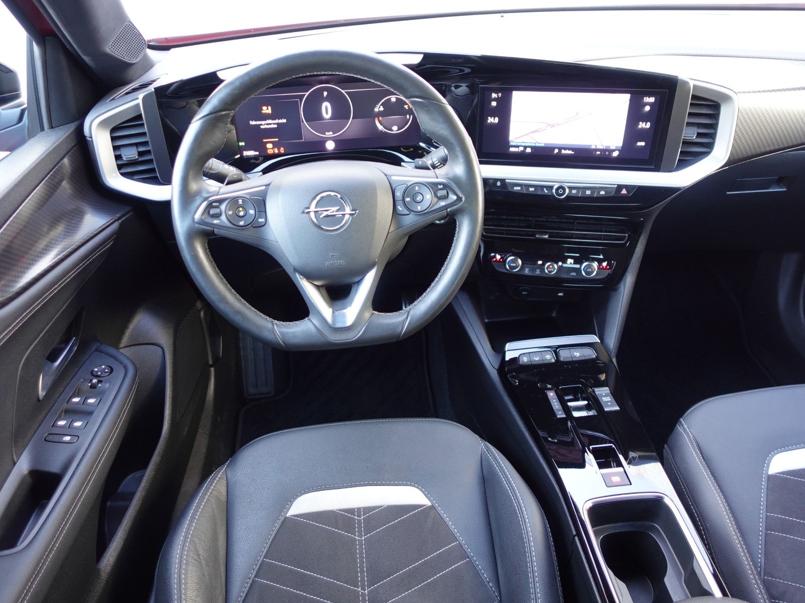 Fahrzeugabbildung Opel Mokka Ultimate 1.2T AUTOMATIK,Navi,Kamera,Sitzhz