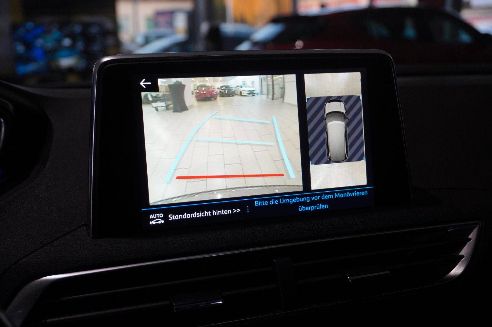 Fahrzeugabbildung Peugeot 5008 1.2T ALLURE GT-LINE 7-SITZ NAVI/LED/KAMERA